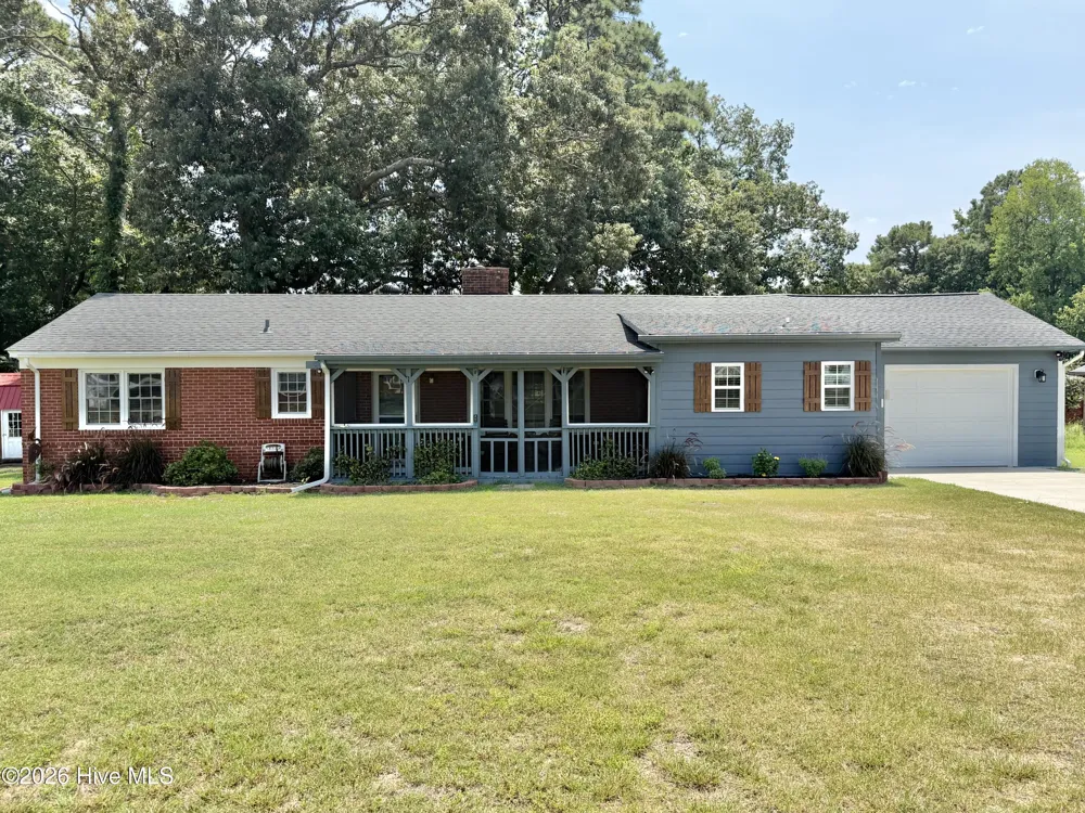 206 Crestwood Drive Snow Hill, NC 28580