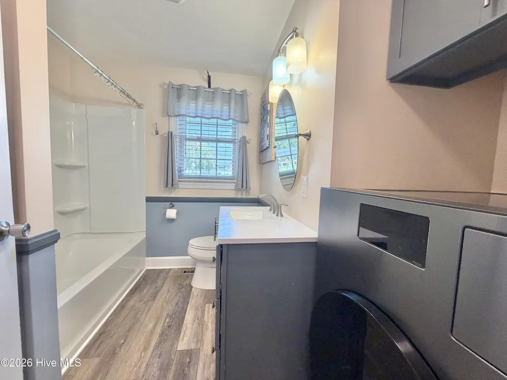 206 Crestwood Drive Snow Hill, NC 28580