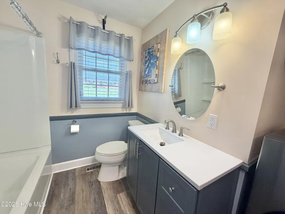 206 Crestwood Drive Snow Hill, NC 28580