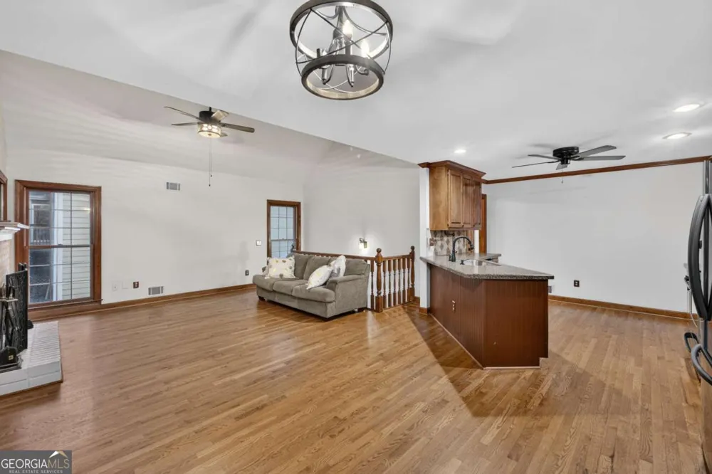 1105 Secret Cove DR Sugar Hill, GA 30518