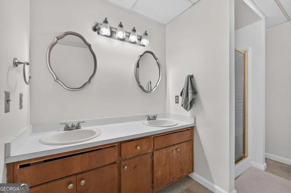 1105 Secret Cove DR Sugar Hill, GA 30518