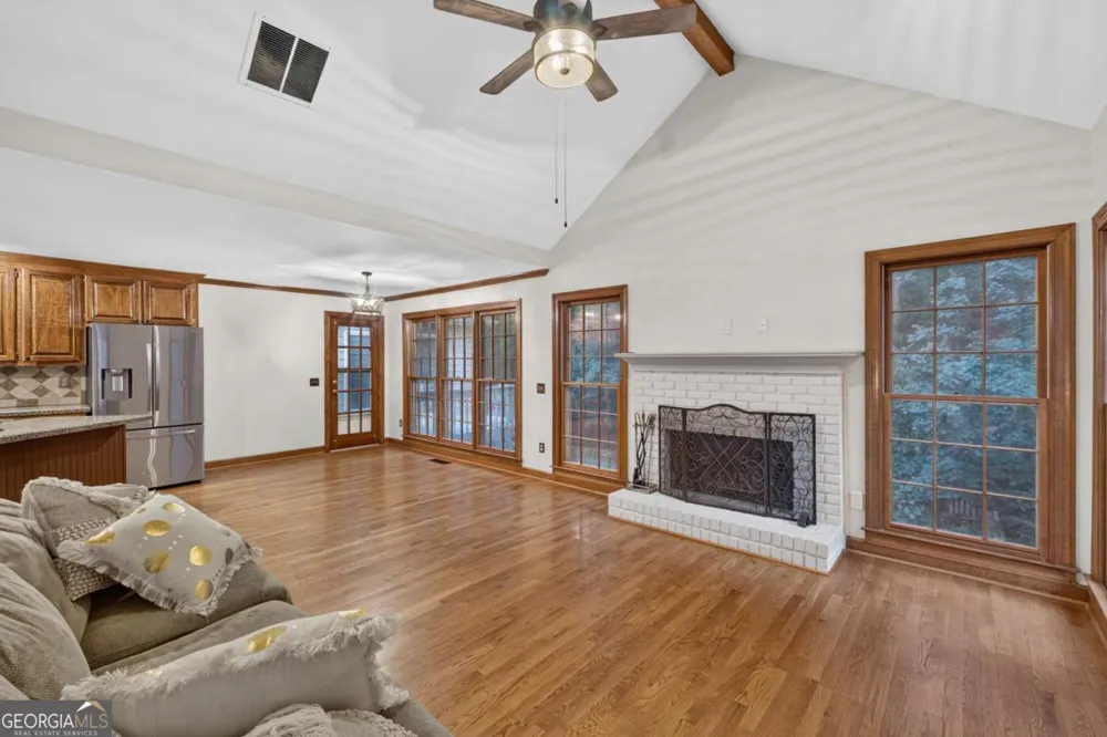 1105 Secret Cove DR Sugar Hill, GA 30518