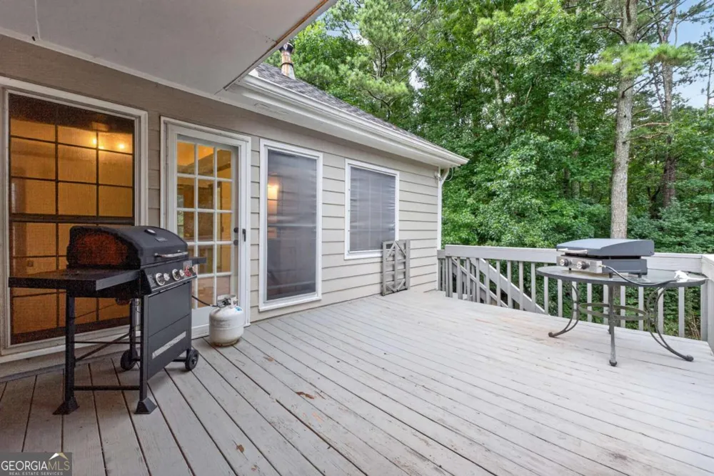 1105 Secret Cove DR Sugar Hill, GA 30518