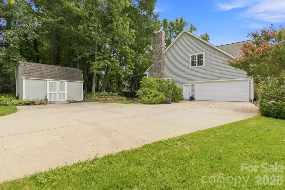 354 Robinson Road Mooresville, NC 28117