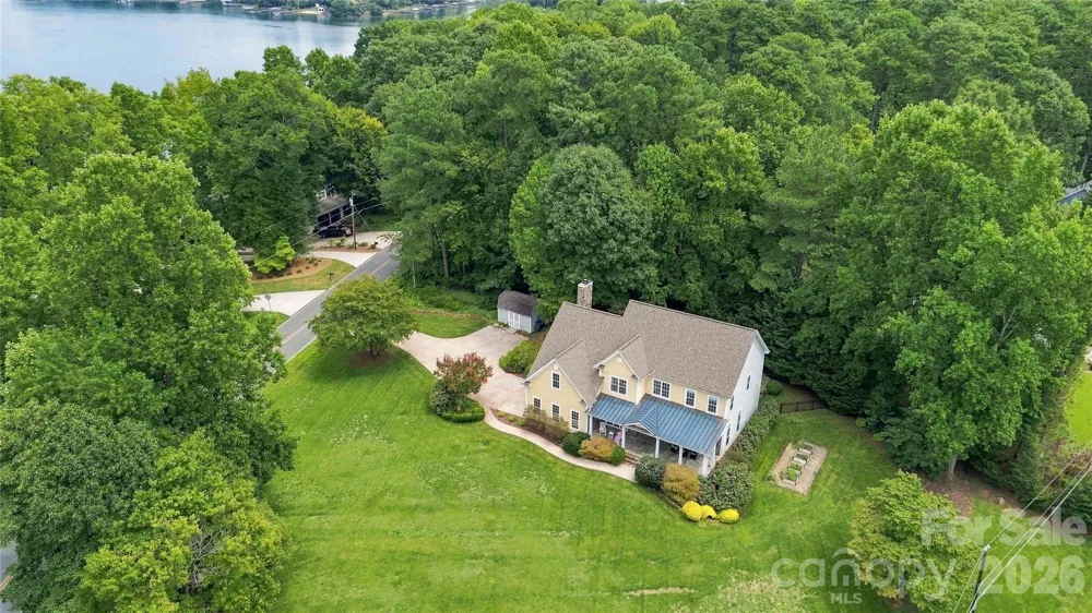 354 Robinson Road Mooresville, NC 28117