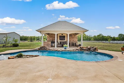 13425 Willow Creek Drive