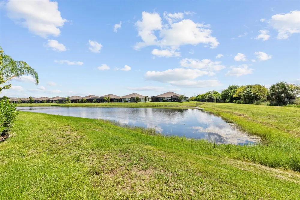 6211 SEA AIR DRIVE Apollo Beach, FL 33572
