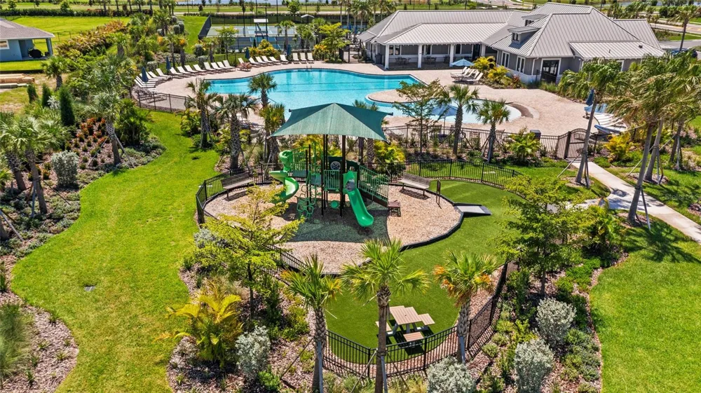 6211 SEA AIR DRIVE Apollo Beach, FL 33572