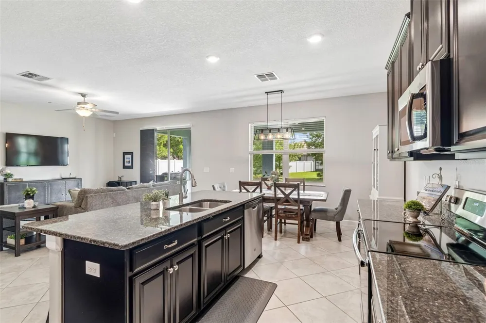 13310 WILDFLOWER MEADOW DRIVE Riverview, FL 33579