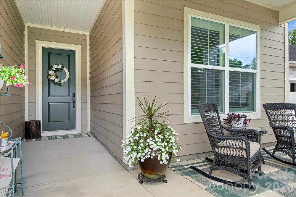 218 Stone Mountain Way Denver, NC 28037