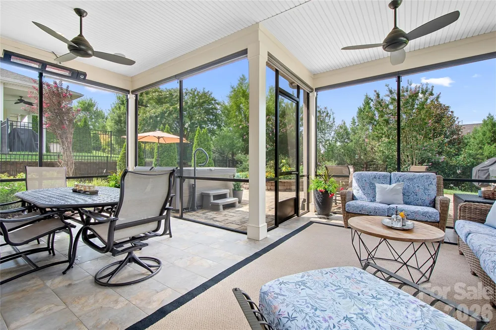 218 Stone Mountain Way Denver, NC 28037