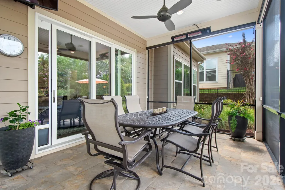 218 Stone Mountain Way Denver, NC 28037
