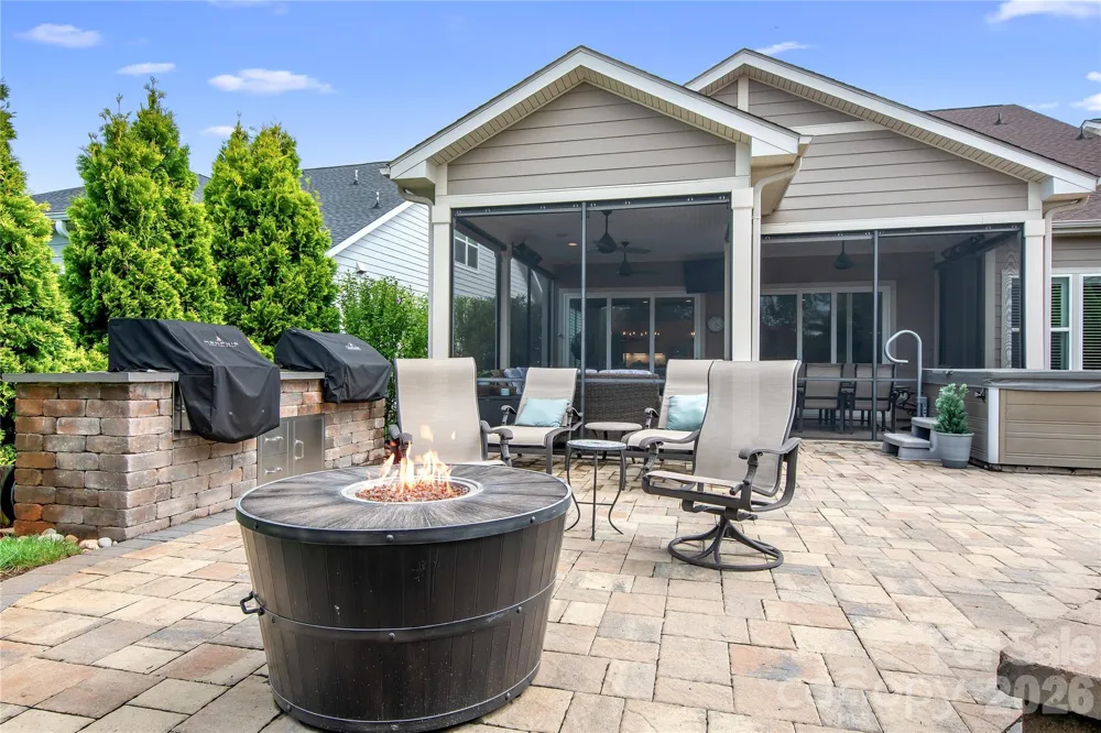 218 Stone Mountain Way Denver, NC 28037