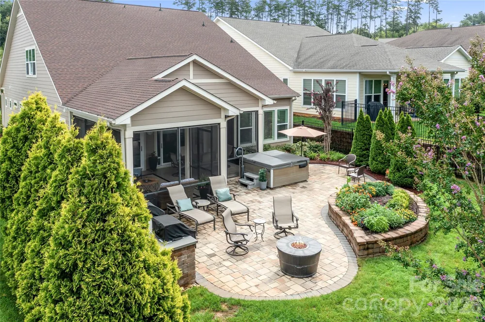 218 Stone Mountain Way Denver, NC 28037