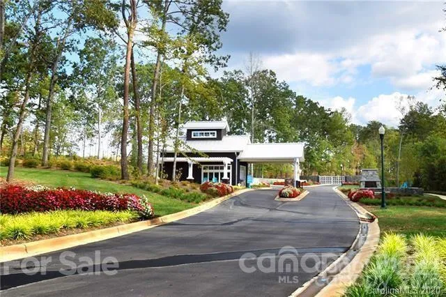 218 Stone Mountain Way Denver, NC 28037