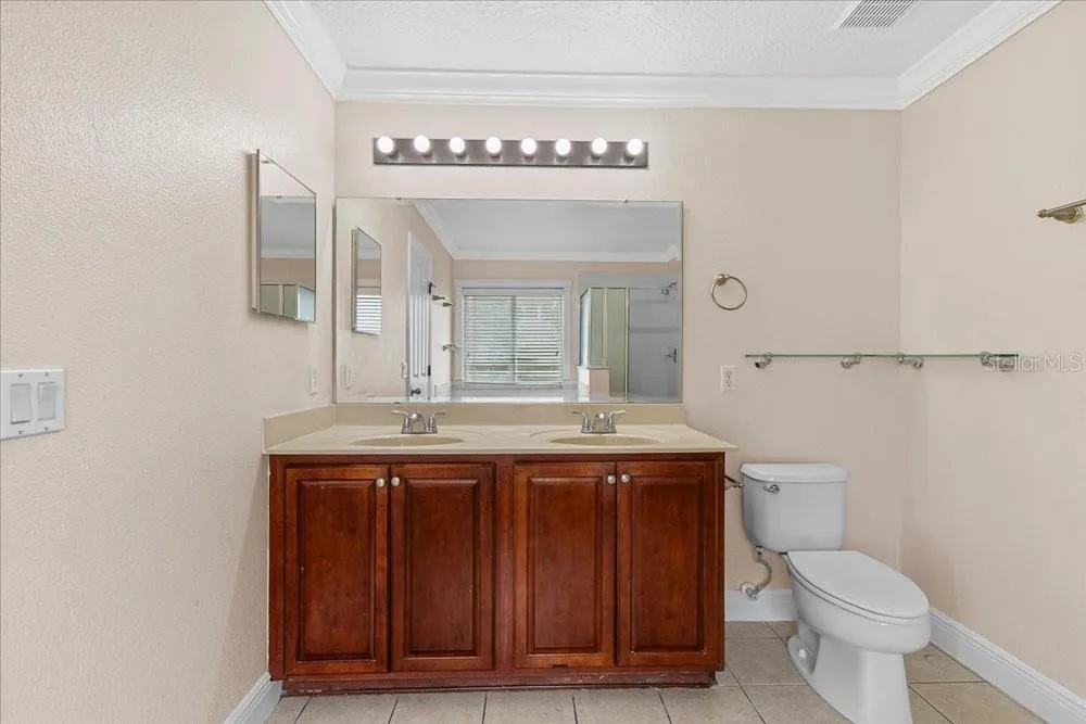 3949 GOLDEN FINCH WAY Kissimmee, FL 34746