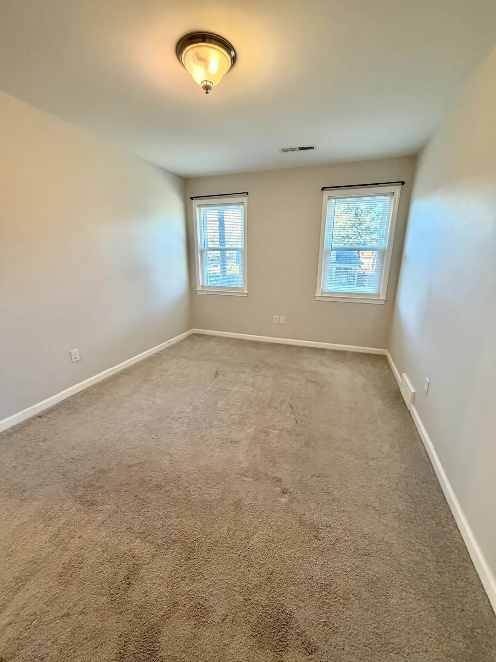 6092 Macinness Dr Memphis, TN 38119