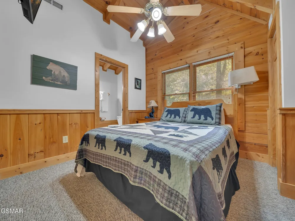 709 Gray Hawk Way Pigeon Forge, TN 37863