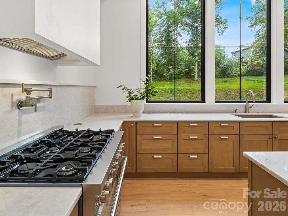25 Copper Mill Court Candler, NC 28715