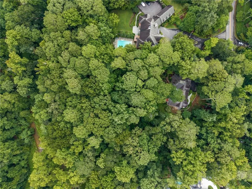 1037 Davis Drive Sandy Springs, GA 30327