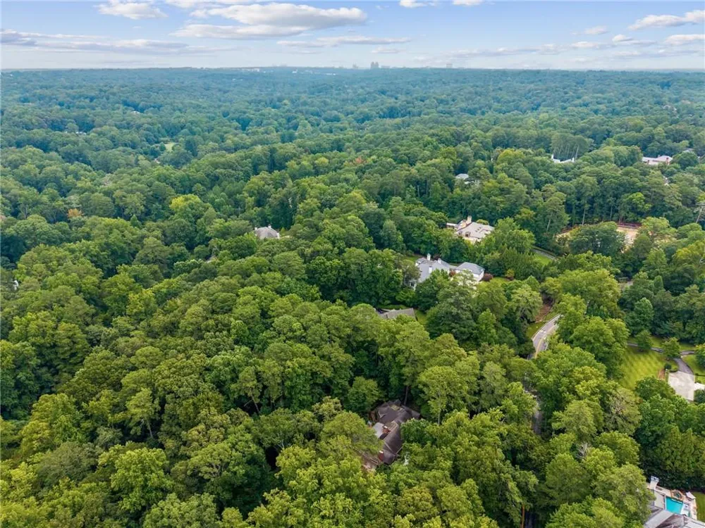 1037 Davis Drive Sandy Springs, GA 30327