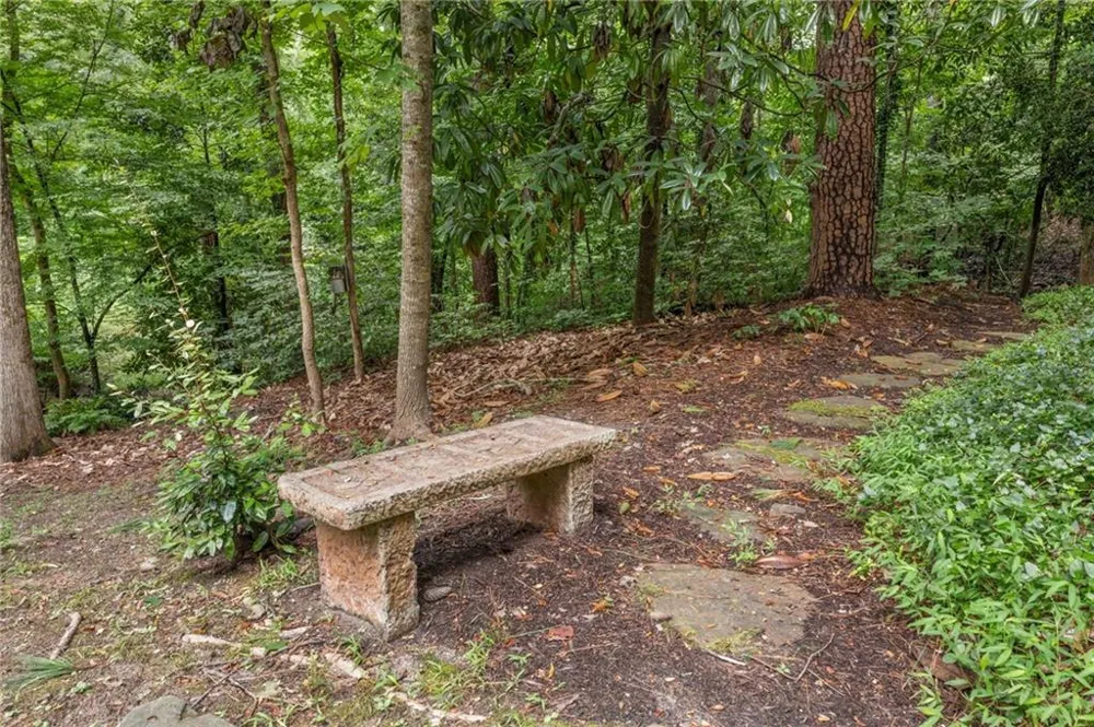 1037 Davis Drive Sandy Springs, GA 30327