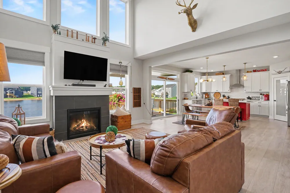 12623 Manchester Drive Grand Haven, MI 49417
