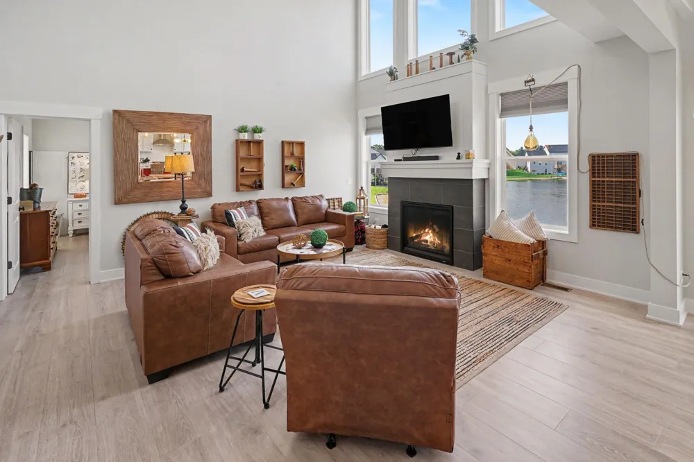 12623 Manchester Drive Grand Haven, MI 49417