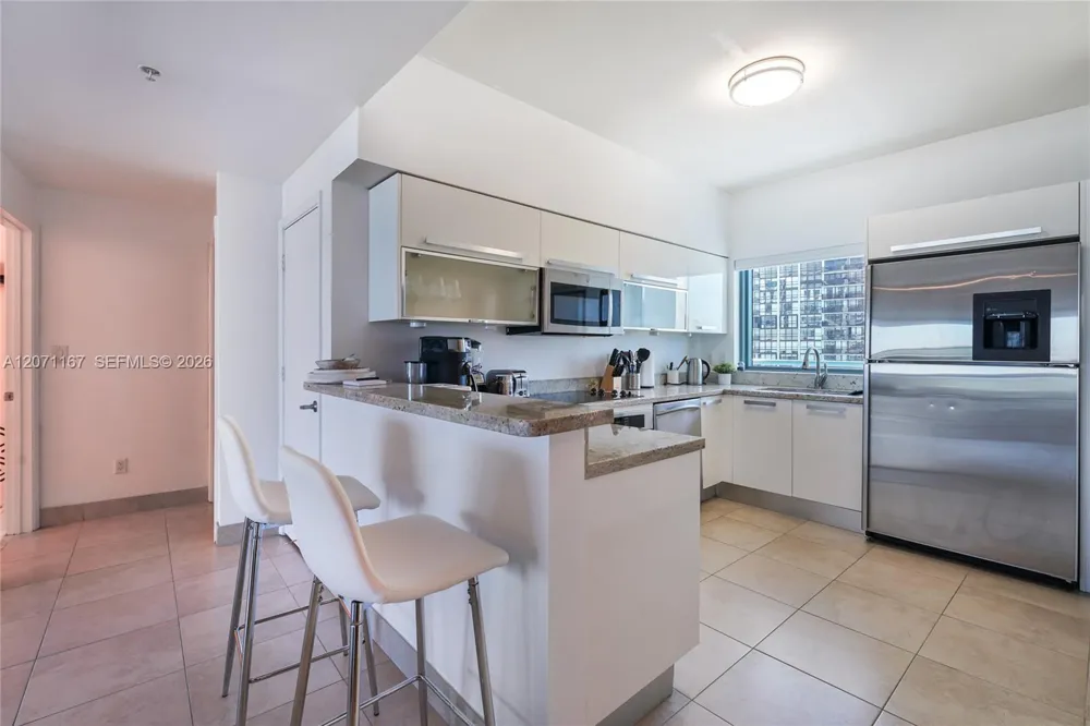 601 NE 36th St #1106 Miami, FL 33137