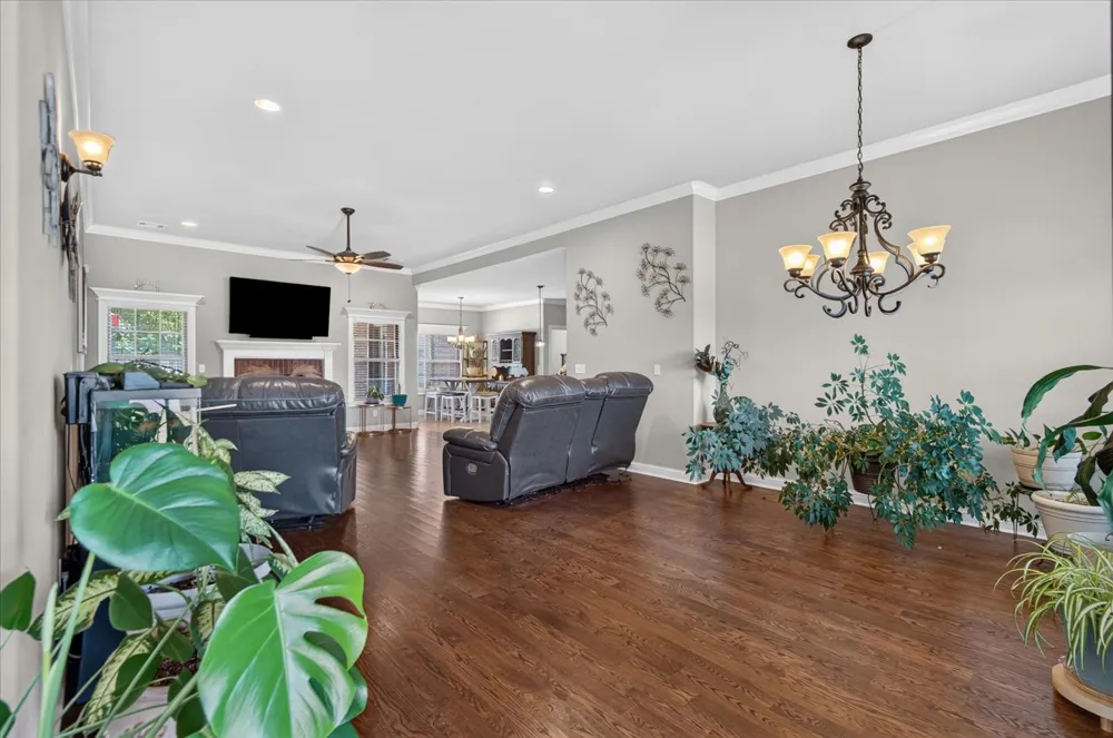 5402 Aspen Avenue Bartlesville, OK 74006
