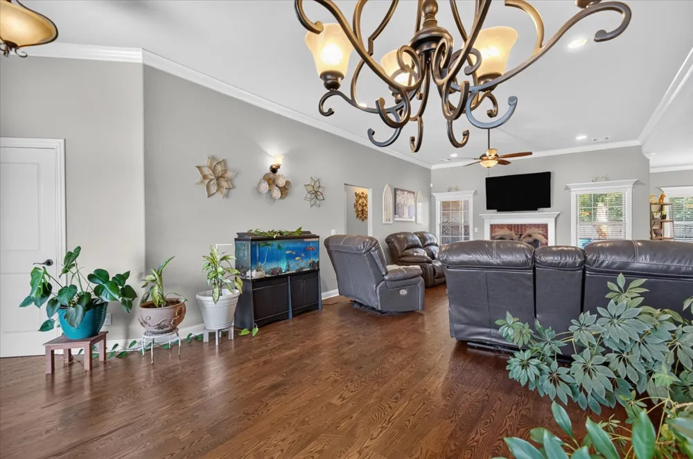 5402 Aspen Avenue Bartlesville, OK 74006