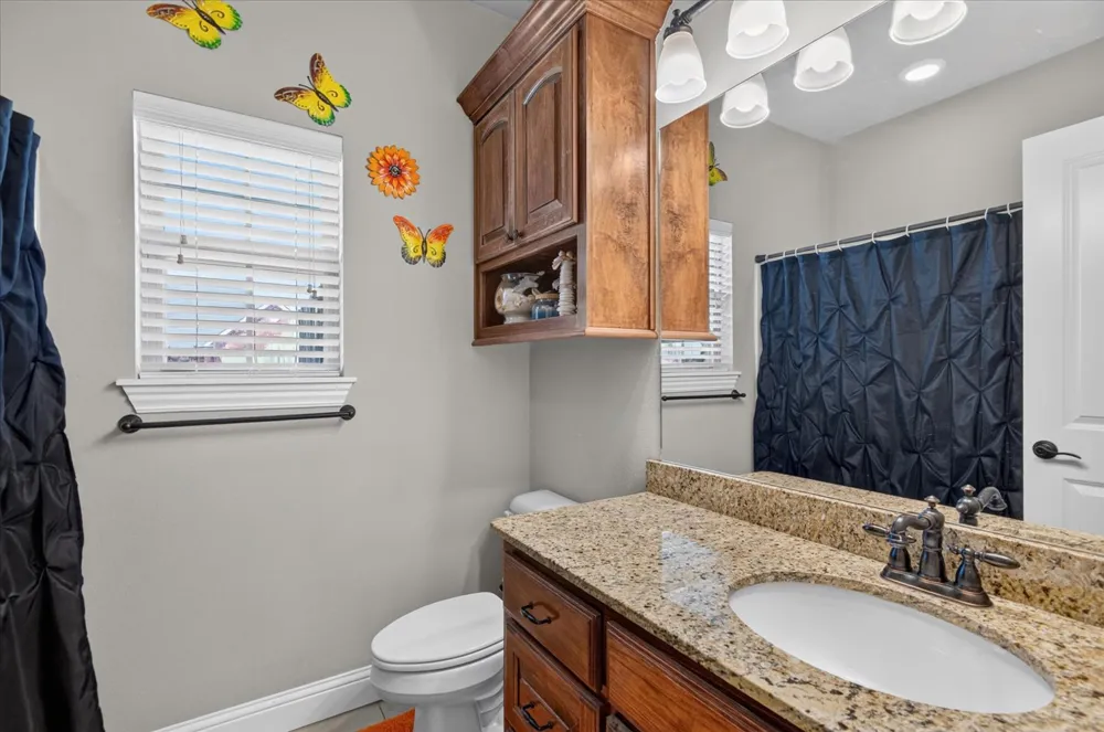 5402 Aspen Avenue Bartlesville, OK 74006