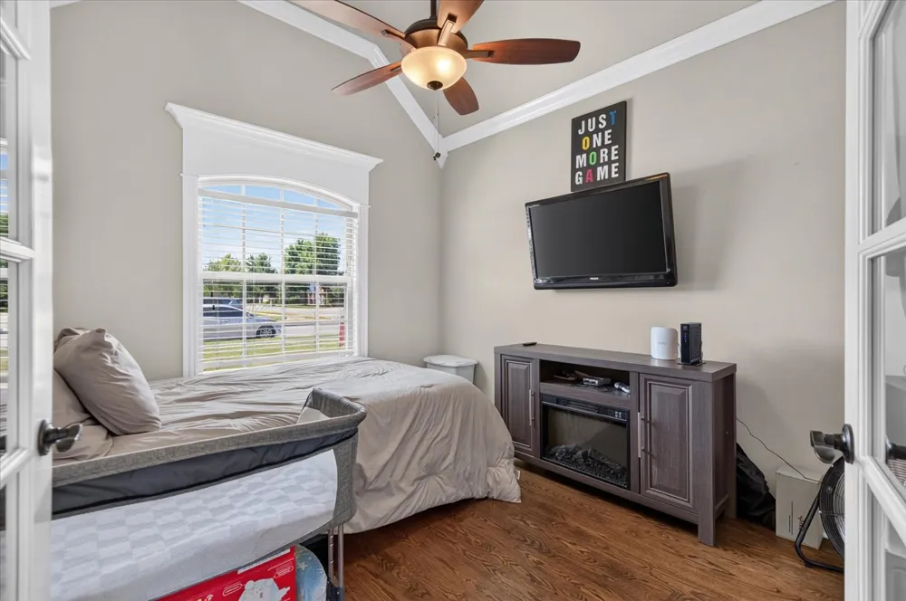 5402 Aspen Avenue Bartlesville, OK 74006