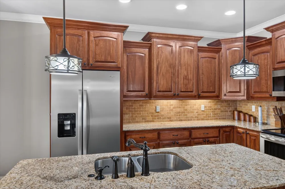 5402 Aspen Avenue Bartlesville, OK 74006