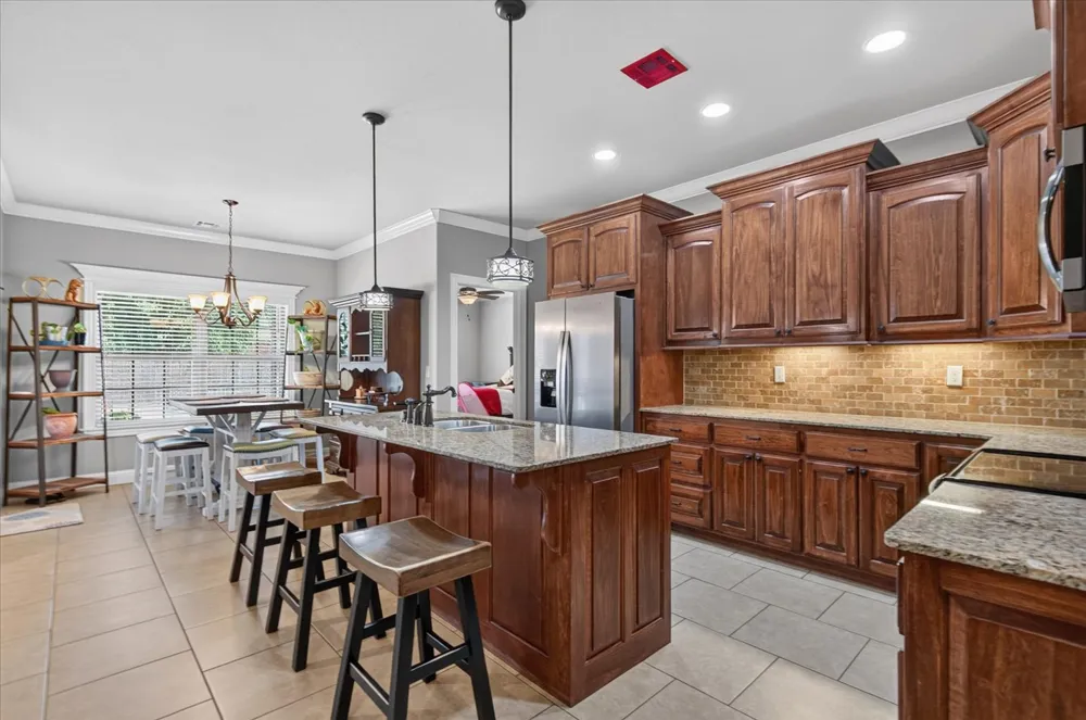 5402 Aspen Avenue Bartlesville, OK 74006