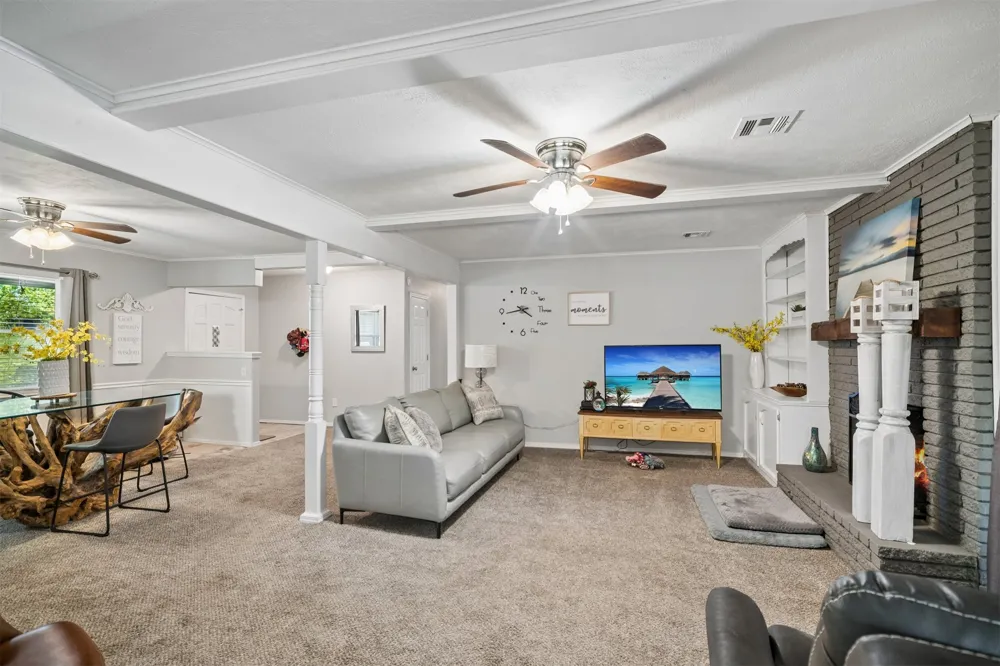 710 Martin Circle Sand Springs, OK 74063