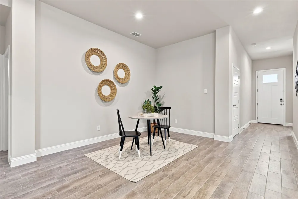 2704 Starling Street Denton, TX 76205