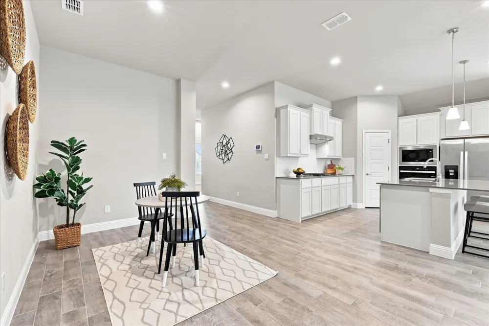 2704 Starling Street Denton, TX 76205
