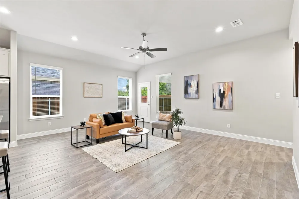 2704 Starling Street Denton, TX 76205