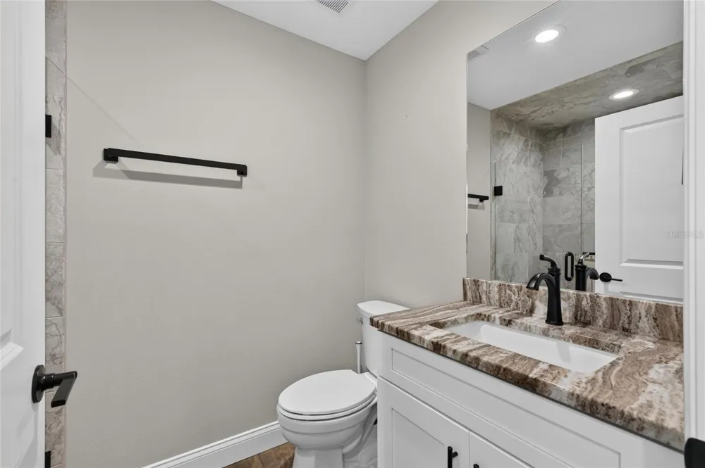6631 THORNHILL ROAD Winter Haven, FL 33880
