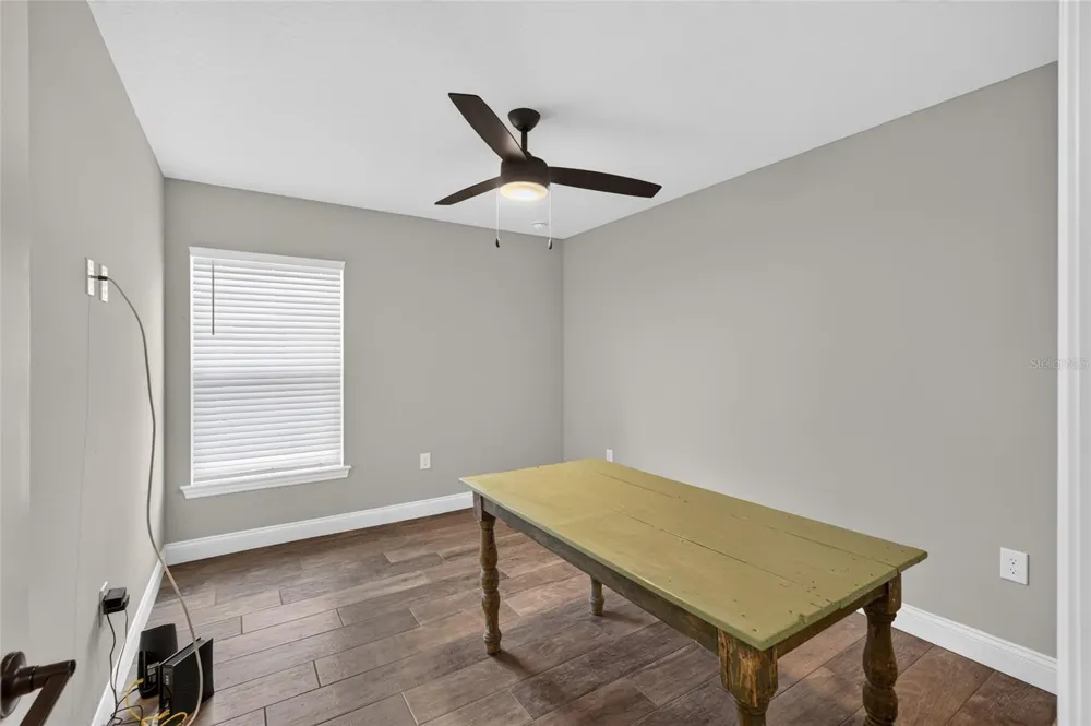 6631 THORNHILL ROAD Winter Haven, FL 33880