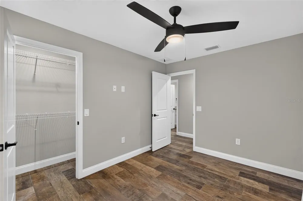6631 THORNHILL ROAD Winter Haven, FL 33880
