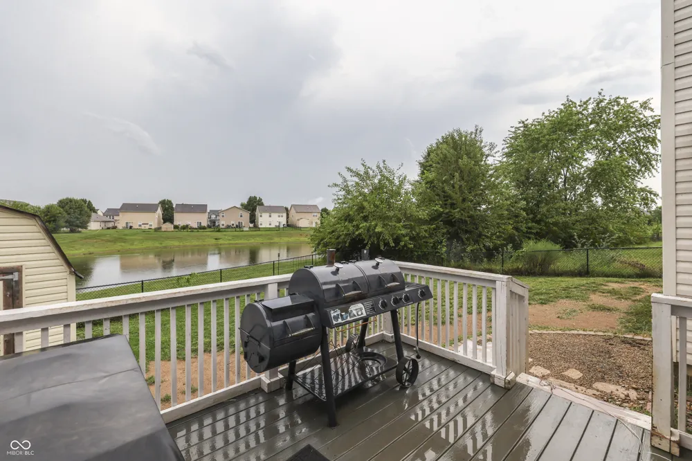 2369 Orchard Creek Drive Columbus, IN 47201
