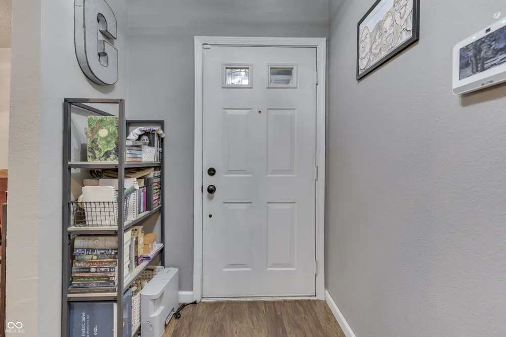 2369 Orchard Creek Drive Columbus, IN 47201