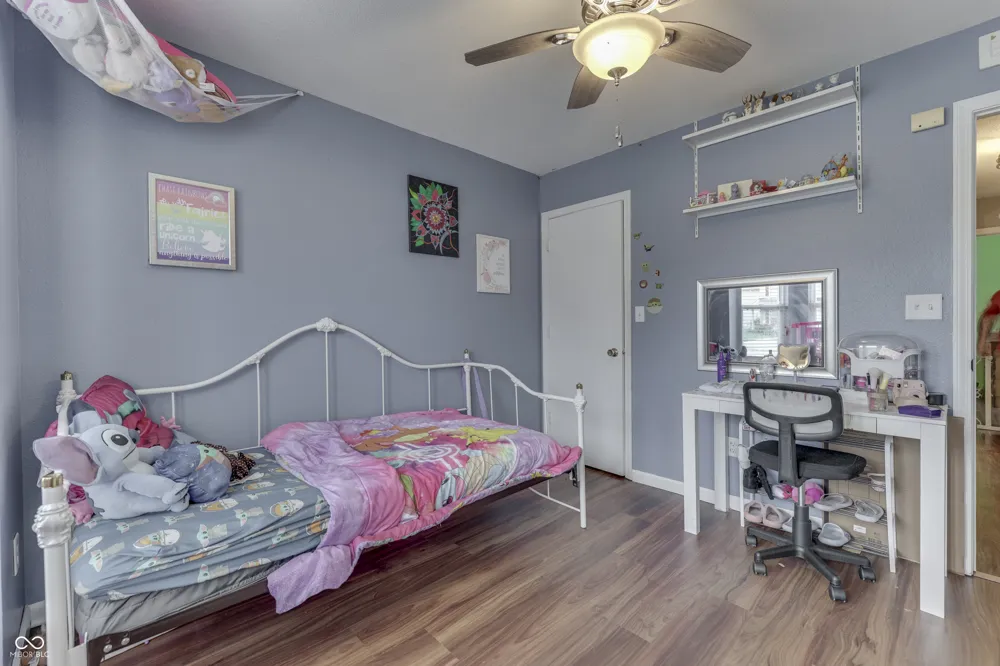 2369 Orchard Creek Drive Columbus, IN 47201