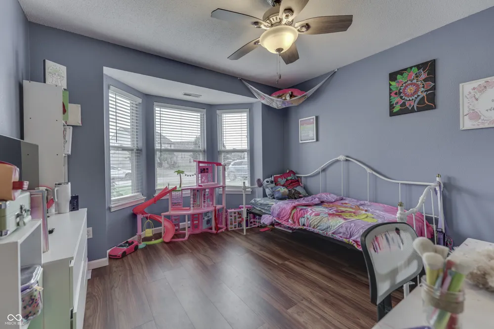 2369 Orchard Creek Drive Columbus, IN 47201