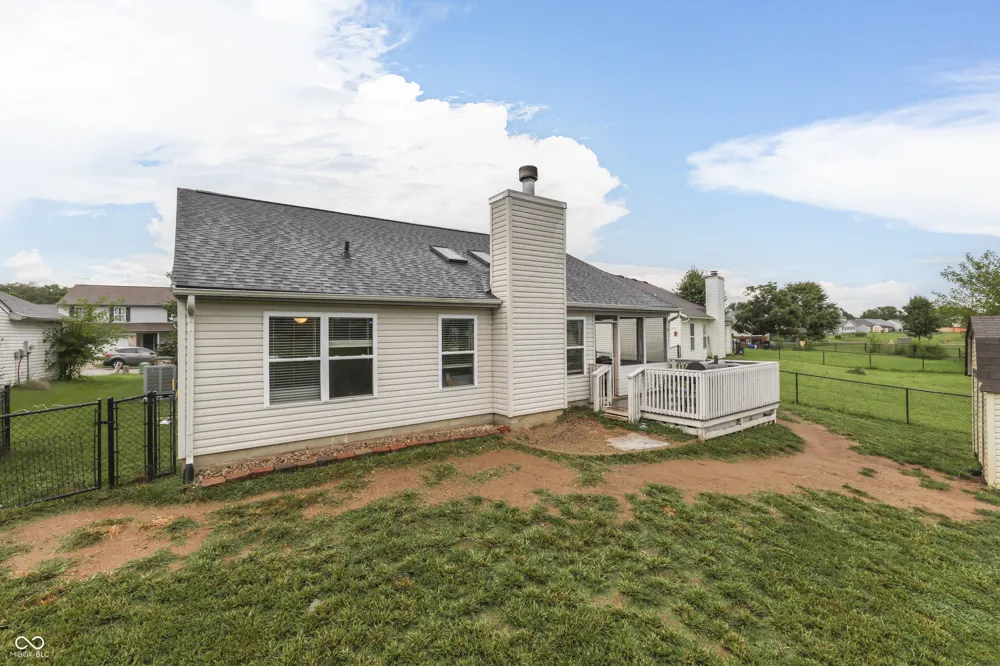 2369 Orchard Creek Drive Columbus, IN 47201