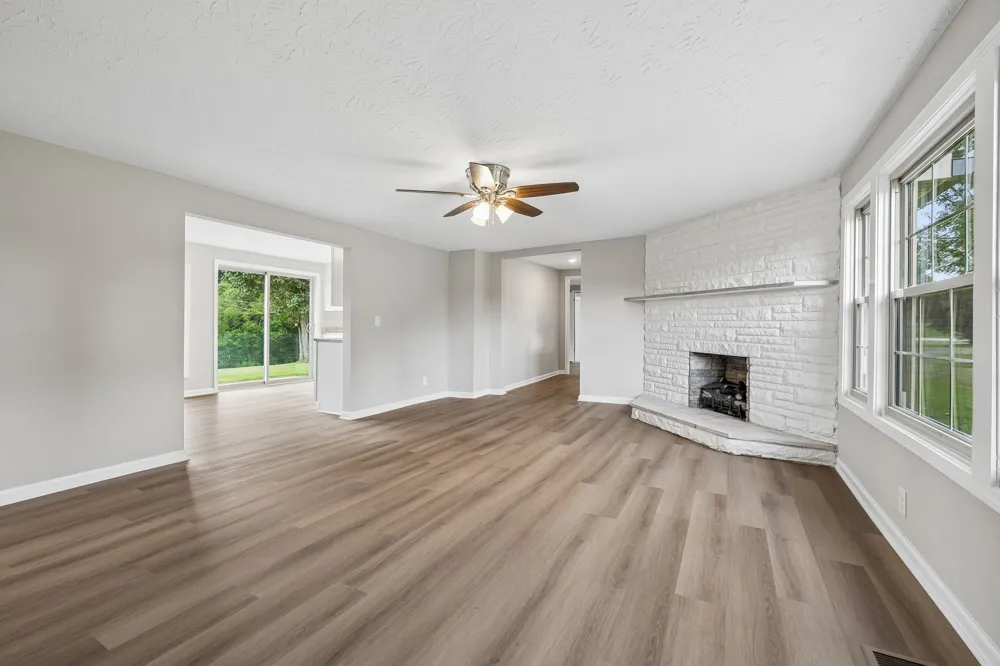 631 Bethany Rd Red Boiling Springs, TN 37150