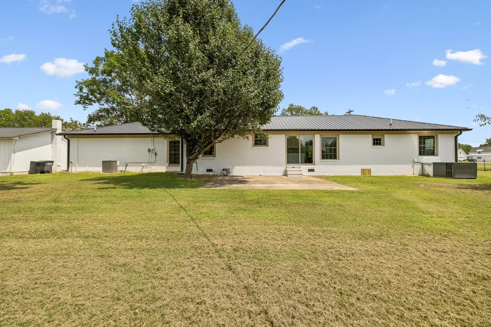 631 Bethany Rd Red Boiling Springs, TN 37150