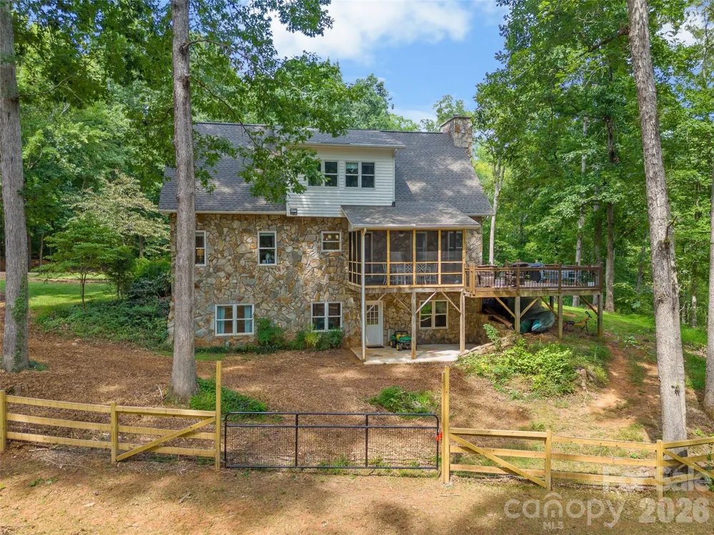 7105 Old Ridge Road Waxhaw, NC 28173